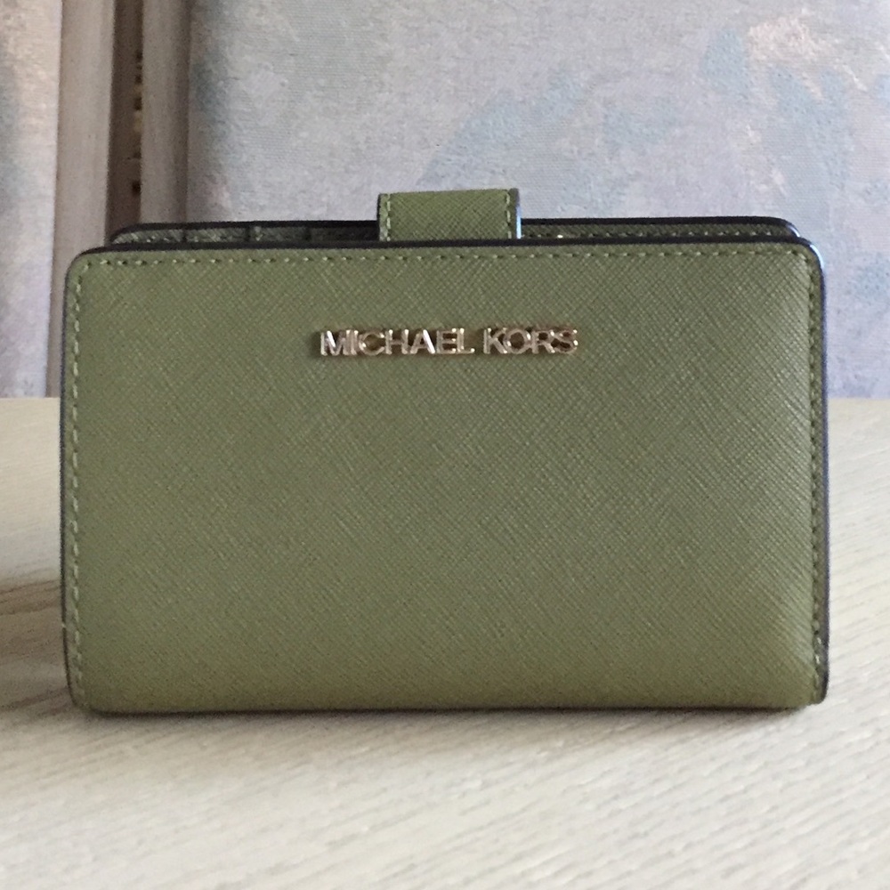Michael Kors Oregano Leather Bifold Wallet